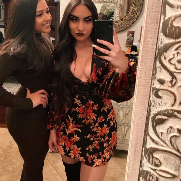 TigerMist Burnout Velvet Dress - Picture 3 of 4